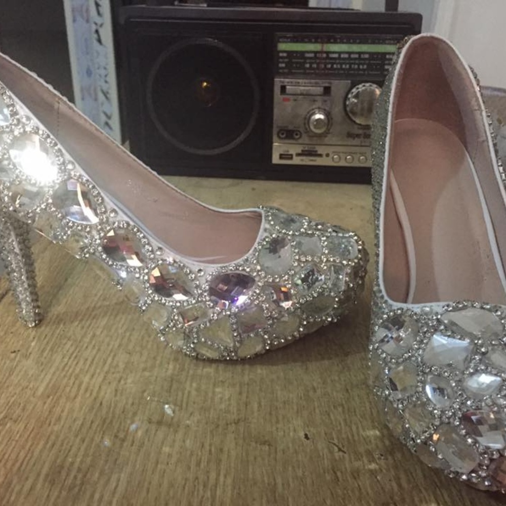 Unique Crystal and Rhinestone Heels Size 7